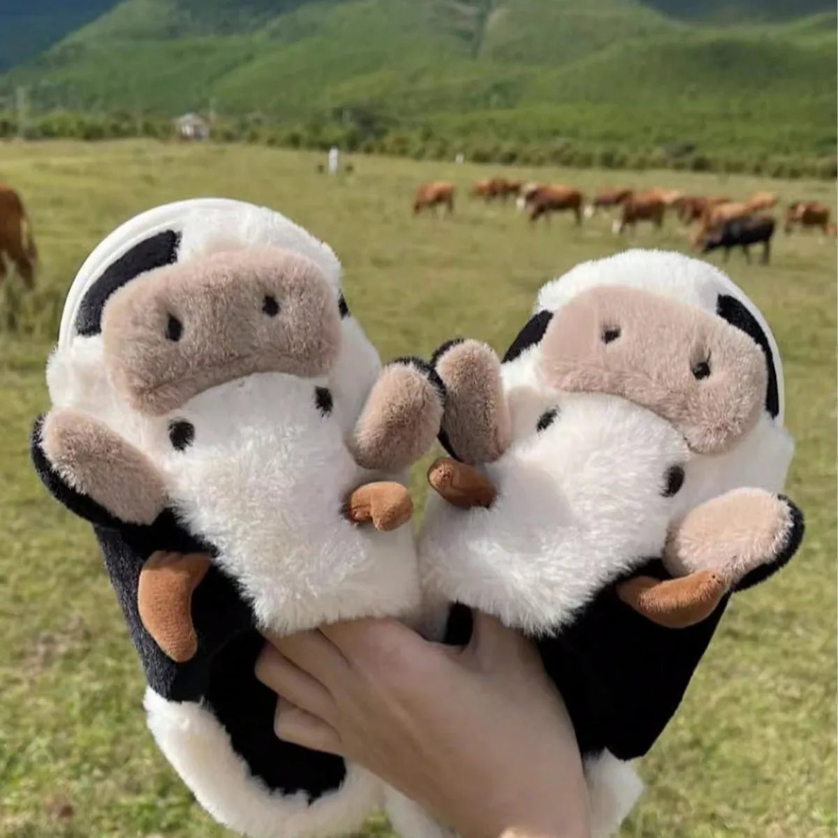 Fluffy Cow Slippers – Always Warm, Cosy Feet