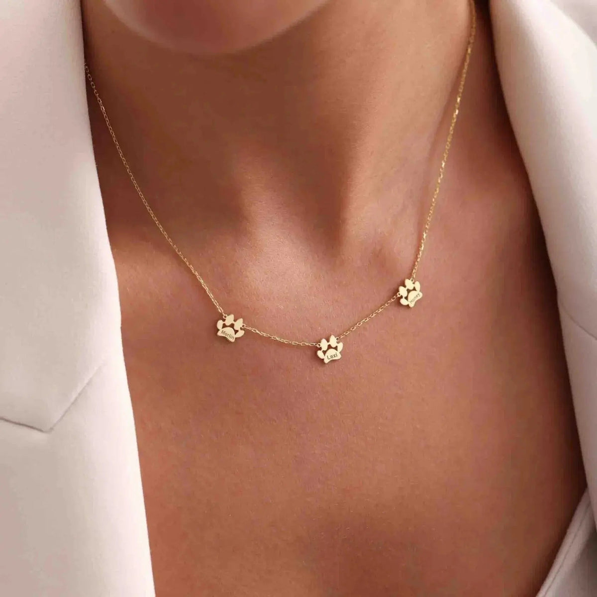 Personalised Paw Name Necklace – Separate Paws